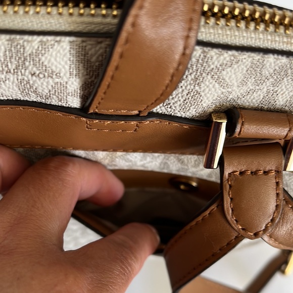 Authentic MK backpack - Picture 6 of 7